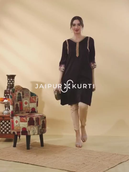 Buy Jaipur Kurti Floral Printed Linen Kurta With Trousers & Dupatta - Kurta  Sets for Women 25776380 | Myntra